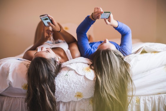 Nearly Half of US Teens Are Online Almost Constantly, Study by Pew Finds